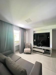 Prédio Solar do Atlântico, apt 204 - Apartamento lateral em Tambaú