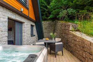 Apartment Adélka 104, private wellness - whirlpool, sauna, parking