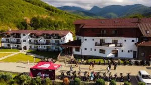 Hanul Patrisiei - Cârțișoara