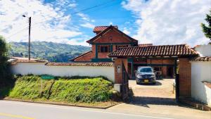 Alojamiento Blue Sky