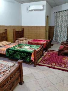 Basic Triple Room room in Five Giants Lahore Homestay