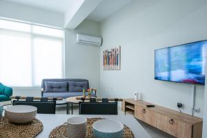 Elyzabeth Garden Apartment