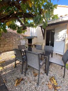 Maisons de vacances Le chenier-Spacieuse Maison avec Jardin Beziers centre ville- Parking-wifi : photos des chambres