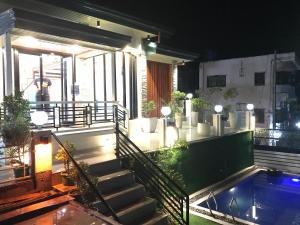 Palompon kalimba de luna Villa Inn