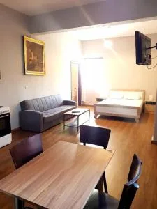 Costas studio - 圣尼古拉奥斯