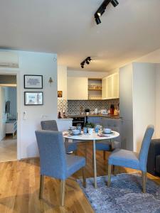 Апартамент Старецът и морето