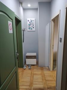 One-Bedroom Apartment with Balcony room in Srafko House apartments