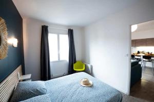 Appartements Appartement centre village, clim et parking gratuit : photos des chambres