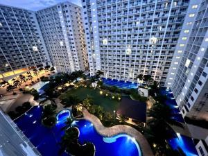 SHORE RESIDENCE D8 NEAR aiRPORT & SHORTWALK TO MALL OF ASIA