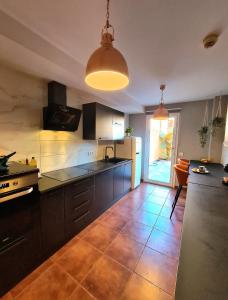 Casa Zalla 110m2, 200m2 Garden, Pool, 1Gb Wi-Fi, Private Parking