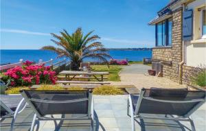 Stunning Home In Moelan Sur Mer