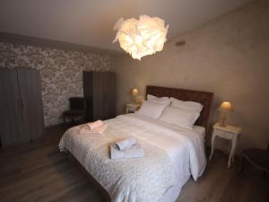 Maisons de vacances Gite Floremont, 4 pieces, 6 personnes - FR-1-589-35 : photos des chambres