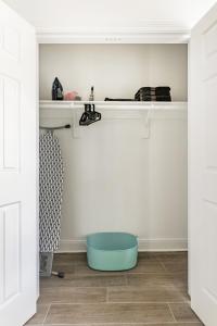 Houston 3 bedroom house with garage parking