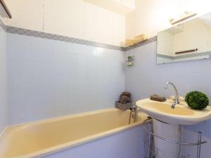 Appartement 6 pers proche pistes avec parking - FR-1-296-449