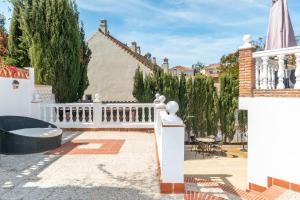 VILLA BARRANCO Big terrace, private pool & parking