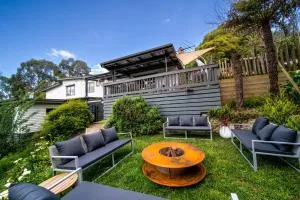 4 Bedroom fun house - spa, sauna, fire pits & more - Tarrawarra