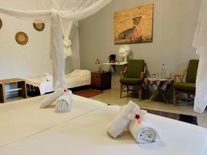 Ombe Guestfarm & Safari