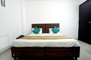 Gupta Residency Near Ajnara Heritage