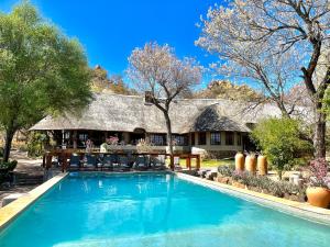 MILIMA Big 5 Safari Lodge