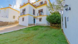 El Garrotal - El Aceite Almazara El Bosque by Ruralidays