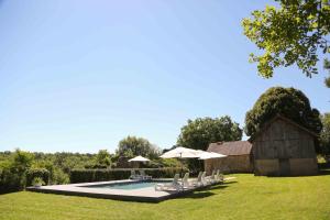 Maisons de vacances La Maison de Jardin a La Peyriere : photos des chambres