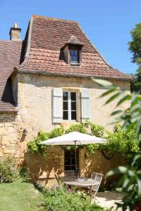 Maisons de vacances La Maison de Jardin a La Peyriere : photos des chambres