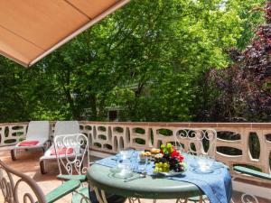 Apartment SEsquirol Nº4 by Interhome