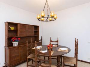 Apartment SEsquirols Nº7 by Interhome