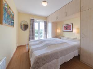 Apartment Goldsands II 302 with parking by Interhome