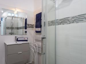 Maisons de vacances Holiday Home Les Terrasses de L'Eau Blanche-4 by Interhome : photos des chambres