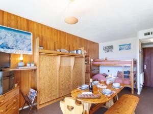 Appartements Apartment Mont Charvin by Interhome : photos des chambres