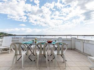 Apartment Les Araucarias by Interhome