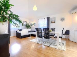 Holiday Home Marija by Interhome