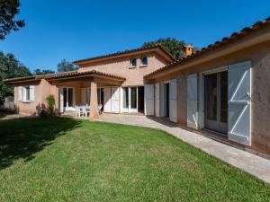 Villas Villa Corba Bala by Interhome : photos des chambres