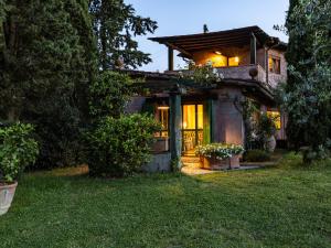 Villa La Torre - Fienile - Casa Prato by Interhome