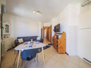 Apartment Appartamento Pietrasanta by Interhome