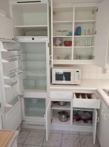 2 bedroom app, close to the beach and Plopsaland