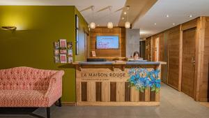 Hotels La maison rouge 3* : photos des chambres