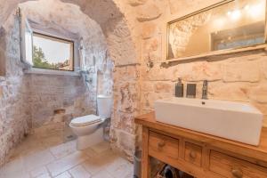 Trullo Ulivo by Raro Villas