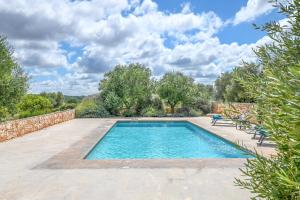 Trullo Ulivo by Raro Villas