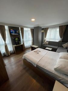 CAMELLİA SUİT HOTEL