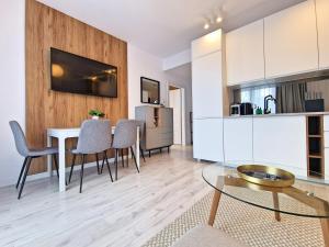 Apartament MODERN 64 Z Widokiem Na Morze - 365PAM