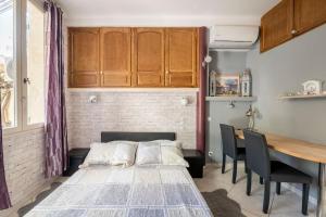 Appartements Studio ideal pour deux voyageurs sur Marseille : photos des chambres