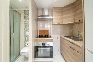 Appartements Studio ideal pour deux voyageurs sur Marseille : photos des chambres