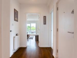 Pass the Keys Luxurious Flat with Large Private Terrace