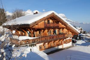 Chalets Chalet Le Ferme Combloux Rhone-Alps : photos des chambres