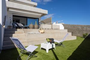 Home2Book Design & Breathtaking Sea Views El Porís