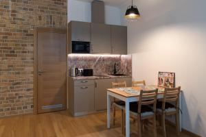 Heart of the City Apartments 2