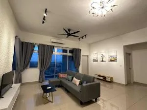 AX Residence - Kempas