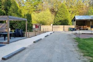 Maisons de vacances L'Atelier - Petite maison dans la foret : photos des chambres